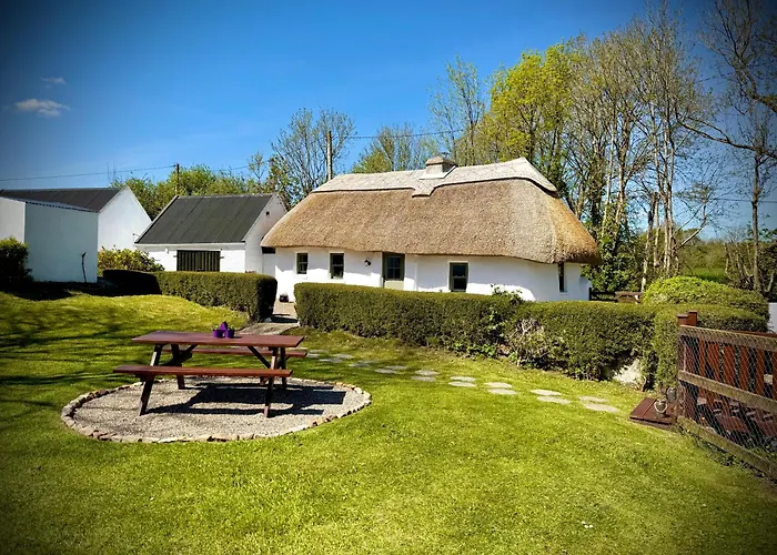 Murphys Thatched Cottage